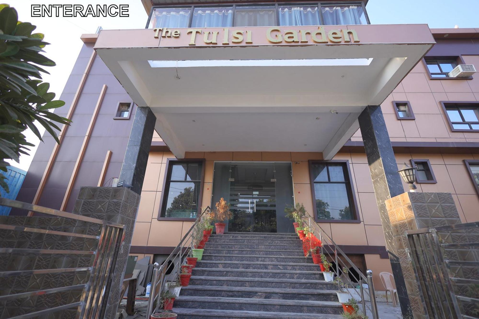 The Tulsi Garden Vrindavan Near Omaxe City Екстер'єр фото